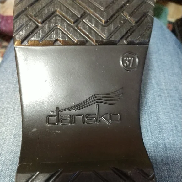 SOLD🦓🦓•Dansko🦓 Women's Clogs Size 37 Designer Zebra Stripes🦓 Patent Leather. - Picture 6 of 12